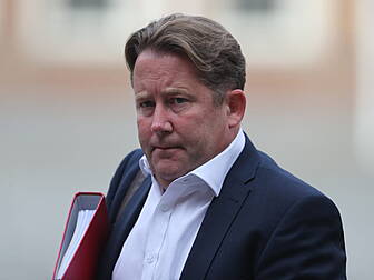 O'Brien Open To Banning Invest...
